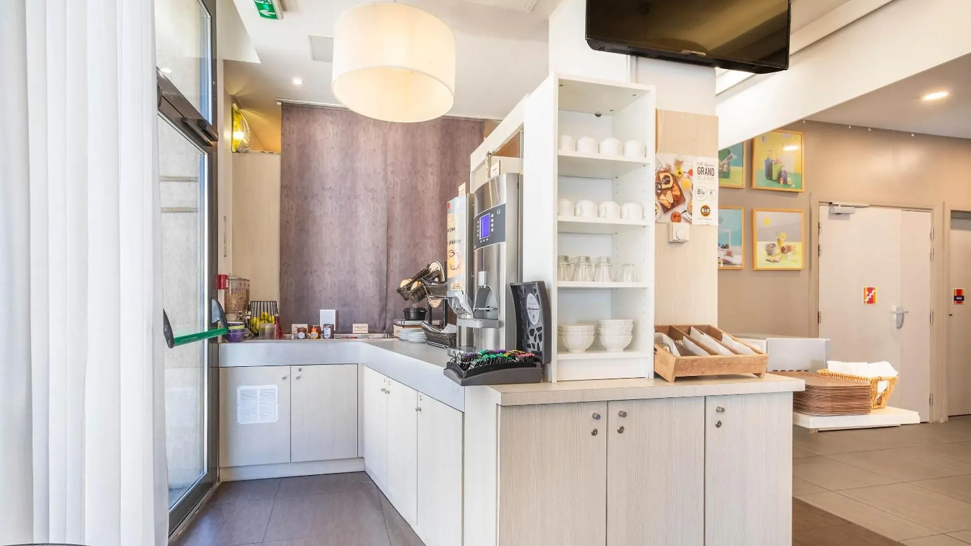 B&B Hotel Marseille Centre La Timone