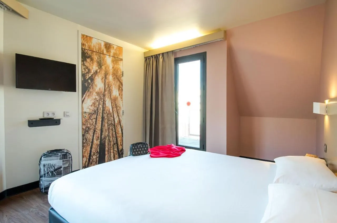 B&B HOTEL Marseille Centre La Timone 2*,  Francia