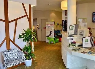 B&B HOTEL Marseille Centre La Timone 2*,