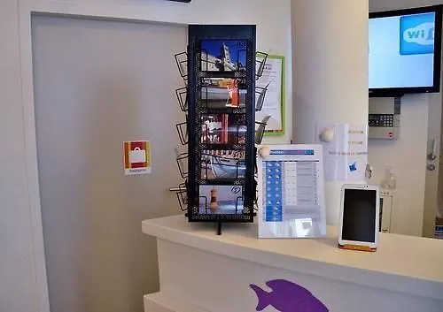 B&B Hotel Marseille Centre La Timone