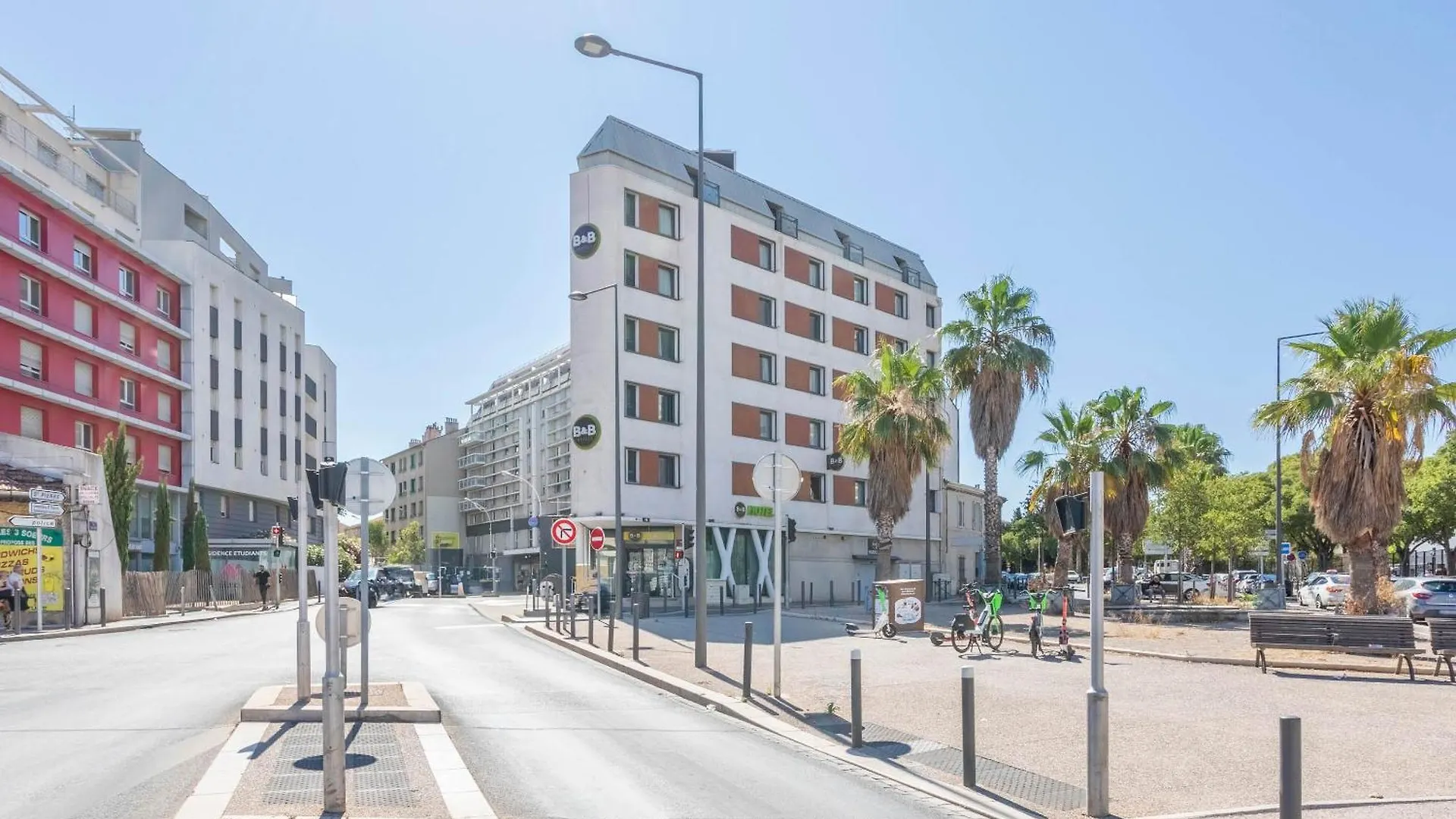 B&B Hotel Marseille Centre La Timone