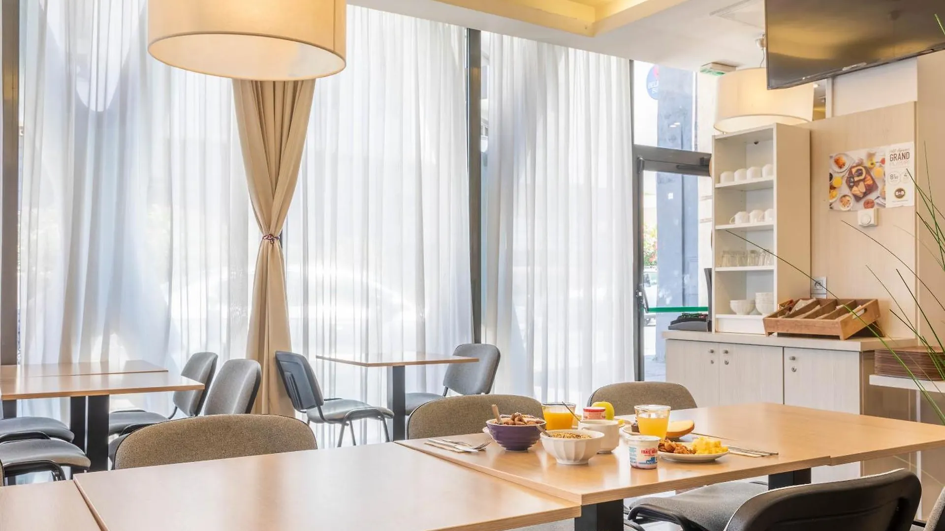 B&B Hotel Marseille Centre La Timone